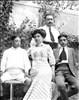 Ferdinando Vichi con la moglie Argia e i figli Eugenio e Ren...